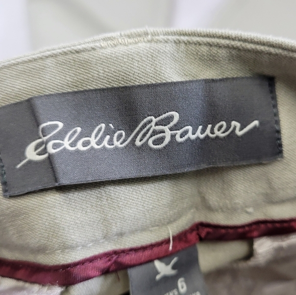 Eddie Bauer Womens Slightly Curvy Fit Khaki Pants - Size 6 - Picture 6 of 15